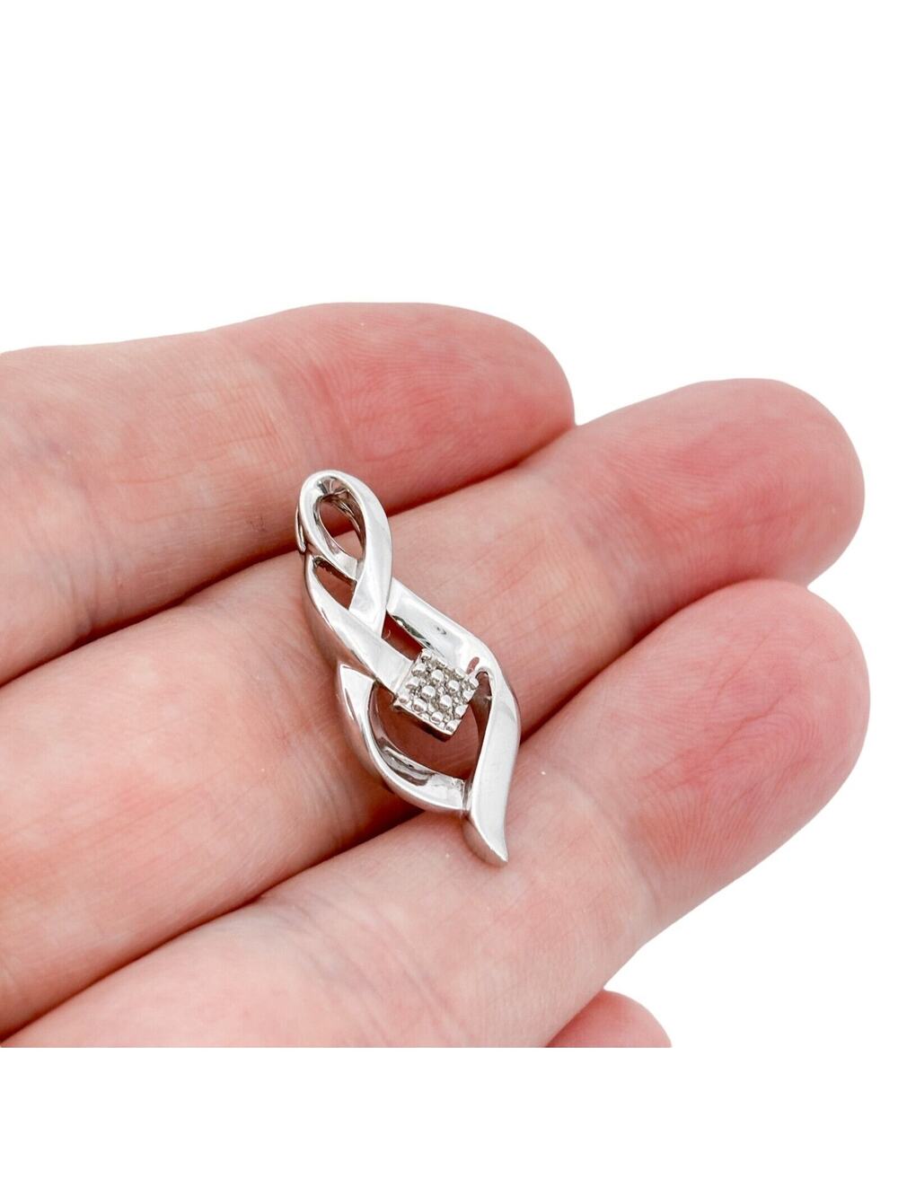 Vintage Sterling Silver 925 Twisted Ribbon Diamond 0.05ctw Accent Pendant